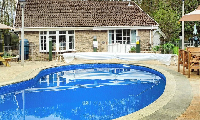 Looe Cottage | Bank Voles Nest - UK45199
