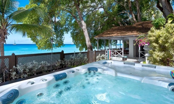 Gibbs Bay Villa | Barefoot Luxury At Its Best - A 2 Bedroom Beach Rental With Stunning Sea Views