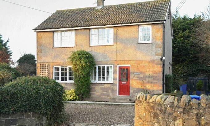 Embleton Cottage | BARMOOR, pet friendly, with open fire in Embleton