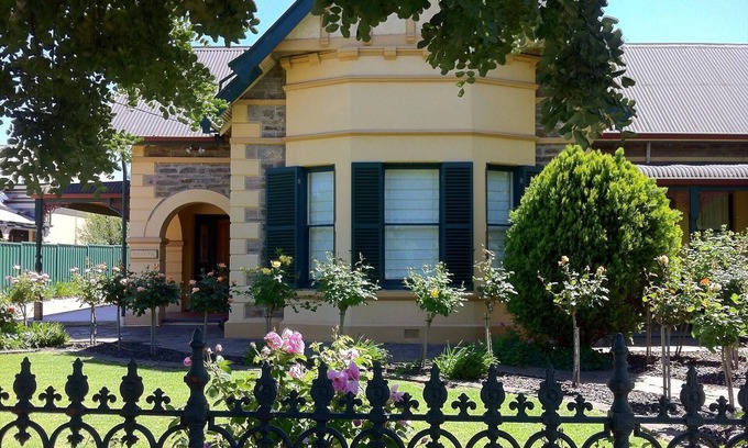 Tanunda House | Barossa Dreams -Diamond Dreams