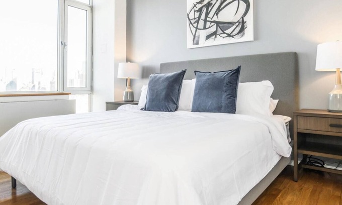 Indianapolis Apartment | Barsala l Spacious 1BD with access to resort-style pool, gym