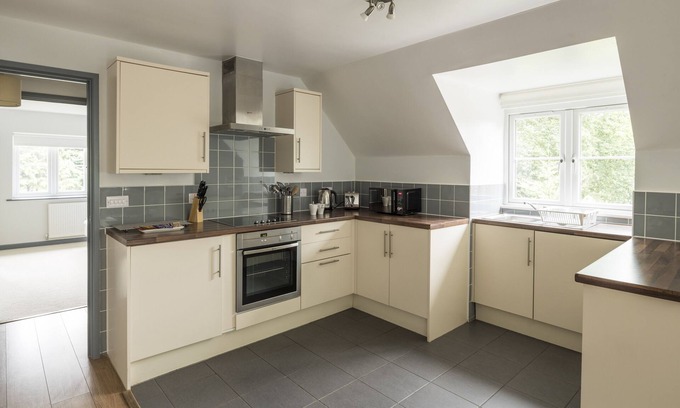 Southampton Apartment | Bassett Green by Viridian Apartments