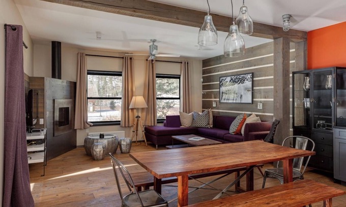 Taos Ski Valley House | Bavarian Chalet 2 - Bavarian-inspired chalet with stylish decor and easy ski acc