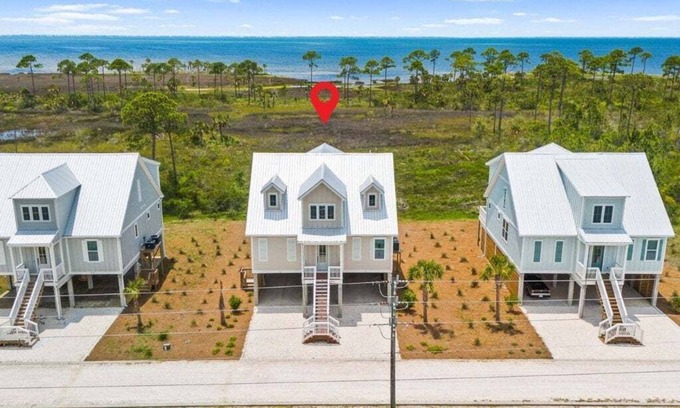 Port St. Joe House | Bay-Front Luxury Home w/Stunning Views, Expansive Porches-Family Friendly