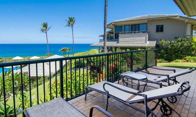 Kapalua Hotel | Bay Villas Gold Oceanfront 1 Bedroom at The Kapalua Villas Maui, Outdoor Pool