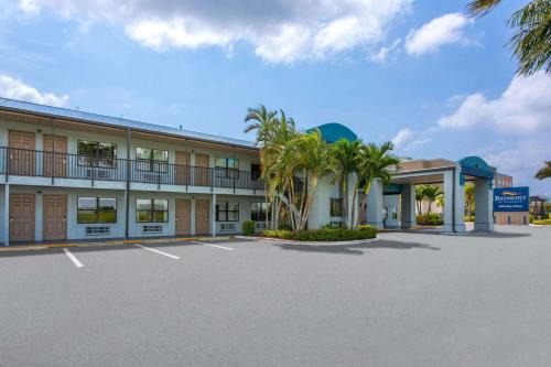 Punta Gorda Hotel | Baymont by Wyndham Punta Gorda/Port Charlotte