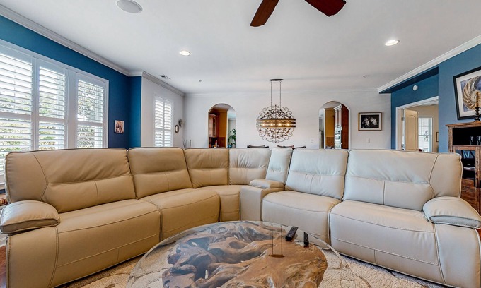 Sun Ridge Condo | Bayside Resort condo near the beach with shared pools & fast WiFi - dog-friendly