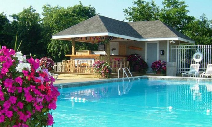 West Yarmouth Hotel | Bayside Resort Hotel
