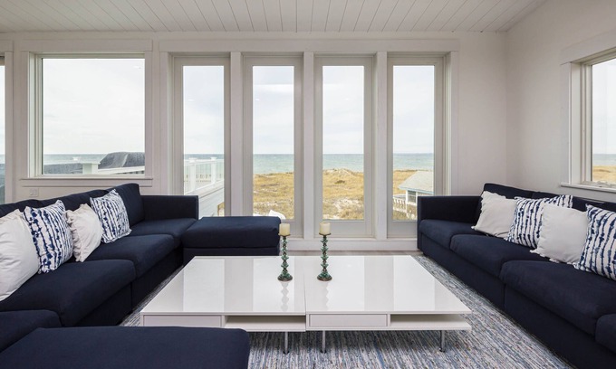 Wellfleet House | Bayview Modern, New Build 2021 overlooking the Bay, Steps away from Fisher beach