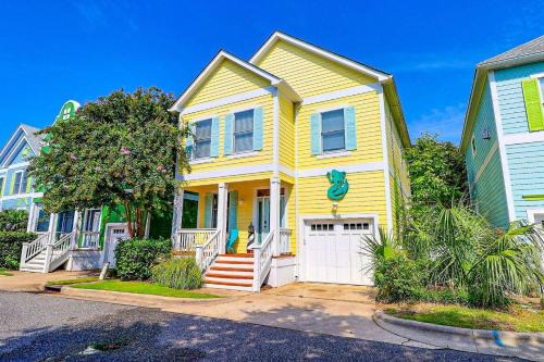 Bermuda Bay House | BB47 - A Wave From It All