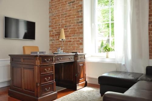 Bialoleka Apartment | BE WELL 3-Rooms Apartment with Parking and Garden
