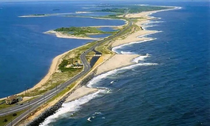 Fort Hancock House | Beach and Bay Getaway in Sandy Hook NJ!