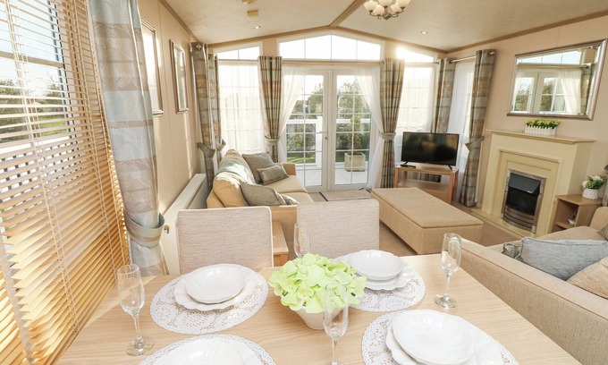 Wittering Cottage | Beach Bliss Retreat