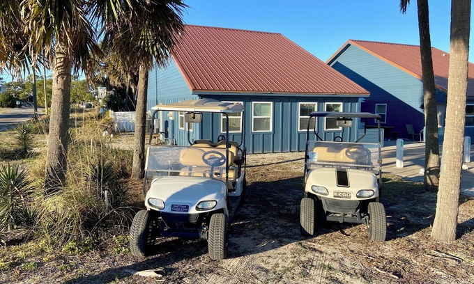 East End Cottage | BEACH BUM COTTAGES - STEPS FROM BEACH, INGROUND POOL, PERFECT LOCATION