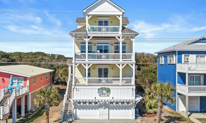 Surf City House | Beach Days and Sunny Rays Ahead