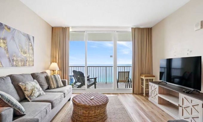 Long Beach Condo | ☀️Beach Front-5 Pools+Hot Tub-Majestic Beach Towers 1-1903☀️