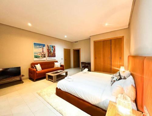 Ain Diab Apartment | Beach Front Apartement With Pool