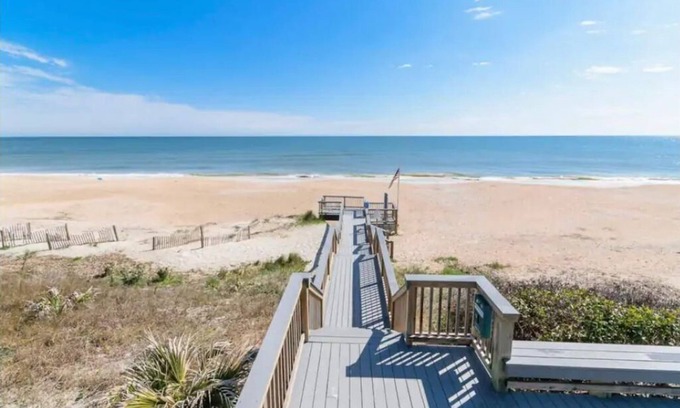 Sawgrass Apartment | Beach Front Condo at Sawgrass Country Club