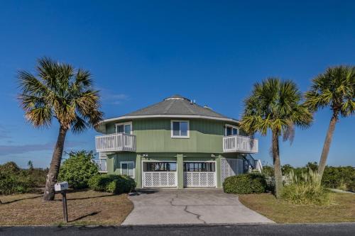 Beachwalk House | Beach Front Harbor Island