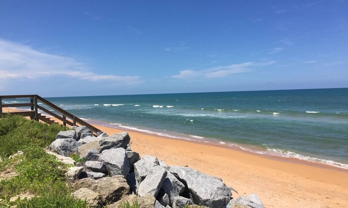 Flagler Beach Hotel | Beach Front Motel