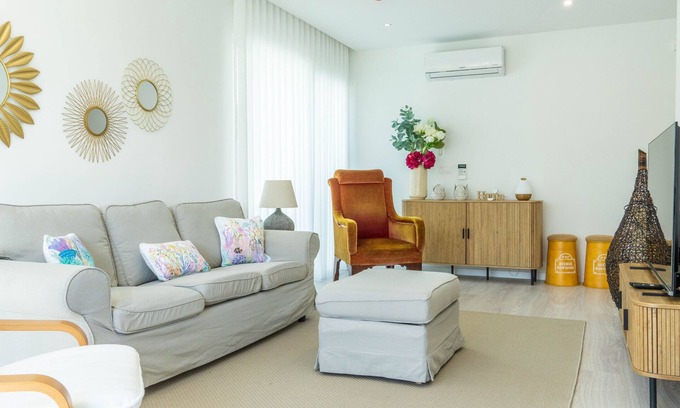 Livramento Villa | Beach Front Villa by Green Vacations