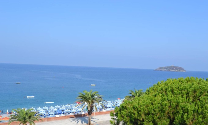 Diamante Hotel | Beach Hotel