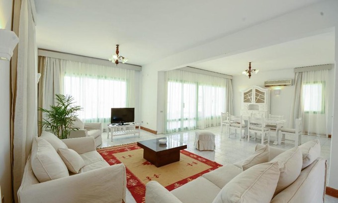 Marsa Matruh House | Beach house First Row sea view at Santa Monica next to Almaza Bay