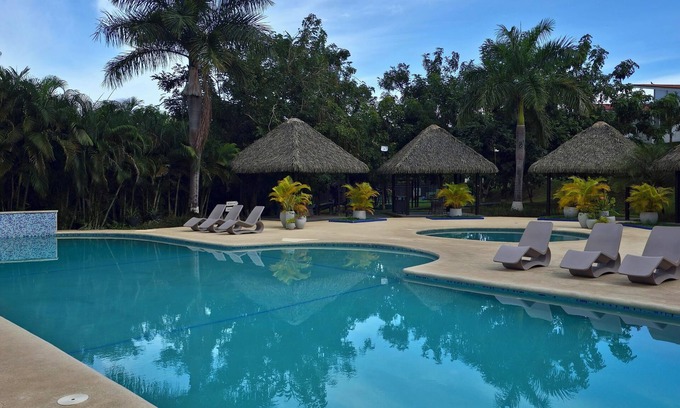 Nueva Gorgona House | Beach house in Coronado | 3 bedrooms, private club and social area