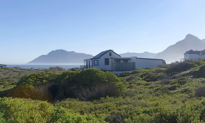 Kommetjie House | Beach House located on the beach in secure private eco estate