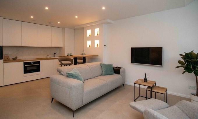 Scheveningen Badplaats House | Beach House Rodine | Free Parking & Bikes