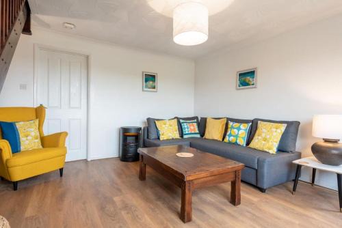 Porthtowan House | Beach House Sea Views 10 min Walk to Beach