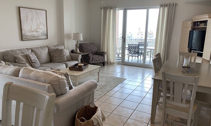 Fort Morgan Condo | Beach Paradise 3/2.5 bath beautiful condo welcomes families of 8!