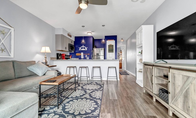 North Carolina Coast Condo | Beach, Please!