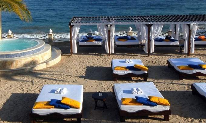 Los Brazos Resort | Beach Studio at Cofresi Beach