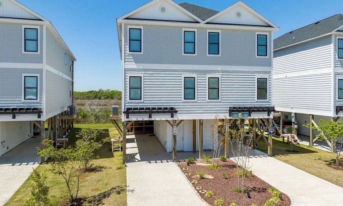 Surf City House | Beach Time