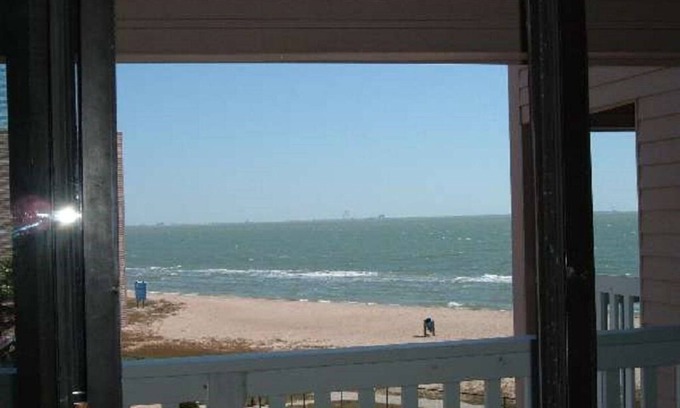 North Beach Condo | Beach view condo on Corpus Christi Beach next to everything