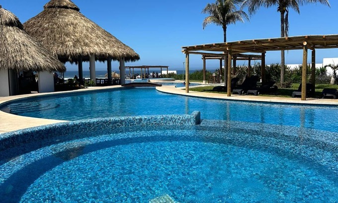 Puente del Mar House | Beach Villa Dream Acapulco Diamante 4B