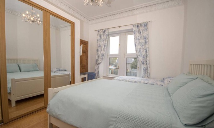 Broughty Ferry Condo | Beach Walk Apartment