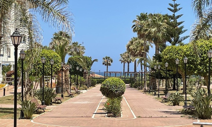 San Luis de Sabinillas Apartment | Beachfront 3 Bed Apt San Luis De Sabinillas
