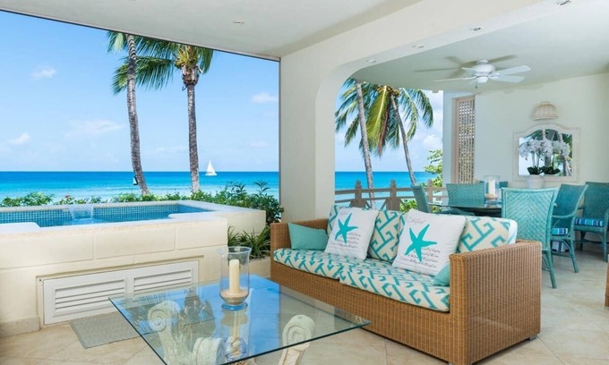 Reeds Bay Apartment | Beachfront 1-Bed with Spa Pool - Reeds House 9