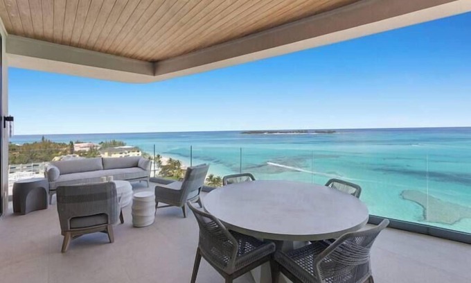 Nassau Apartment | Beachfront 3 bedroom Luxury Residence