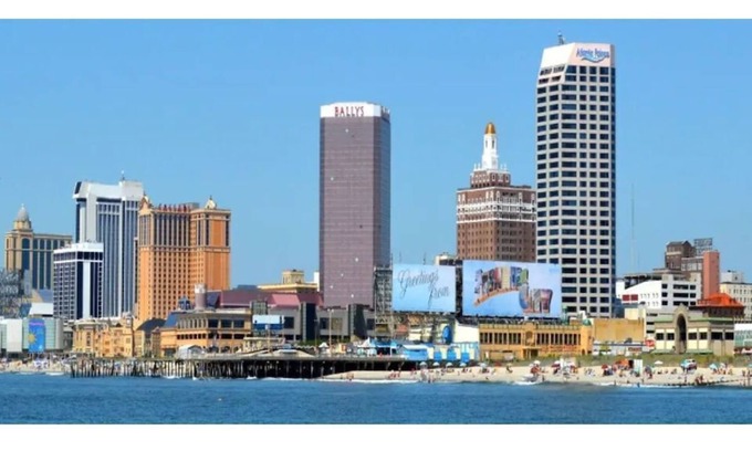 Atlantic City Resort | Beachfront Atlantic City, NJ 2 - Two Bedroom Suites Available (Sleep up to 12)
