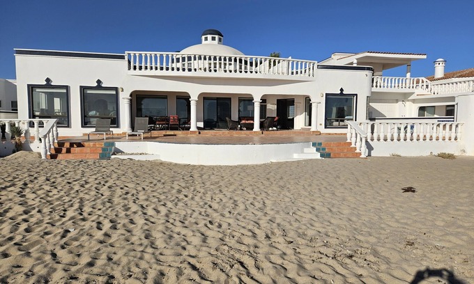 Puerto Penasco House | Beachfront book 4 bdrm. Or add Casita for 5 bdrmsnUpdated Private & Pet Friendly