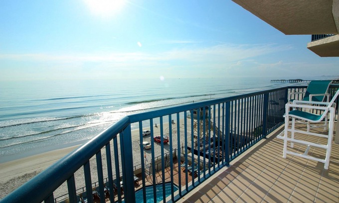 Daytona Beach Condo | Beachfront Condo