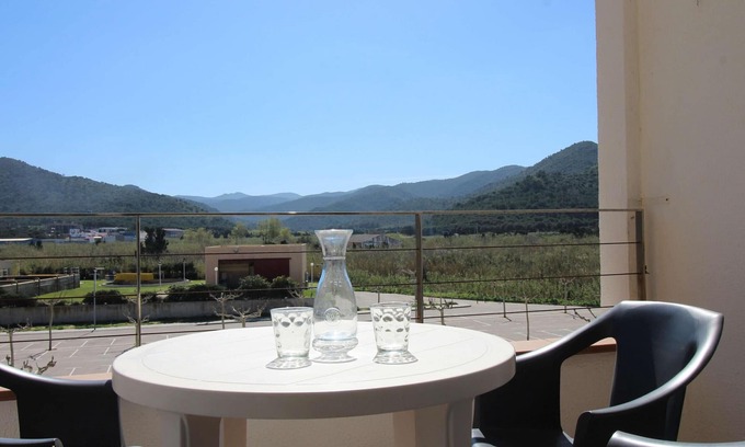 Port de la Selva Apartment | Beachfront Penthouse, 1 Min to La Ribera Beach, Terrace, Parking, WiFi, Sleeps 4