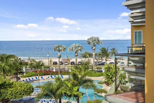 Oranjestad-West House | Beachfront - Flamingo Luxury 2BR condo - E423