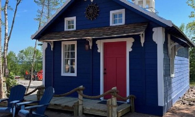 Bayfield Cabin | Beachfront Paradise Cabin!