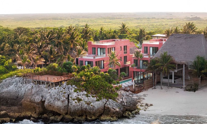 Zona Hotelera House | Beachfront Villa - Stunning Pool