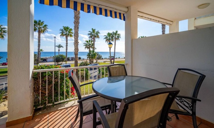 Mojacar House | BeachHouse with Pool, Parking & Stunning sea Views