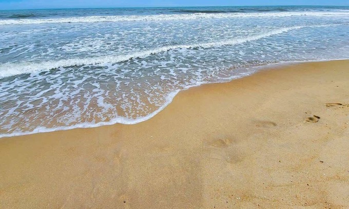 Midtown Ocean City Condo | Beachside 2BR Retreat with Balcony & Full Kitchen